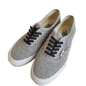 Vans Shoes Women’s 7.5 Mens 6 Euro 38 Black & White Triangle Geometric Pattern
